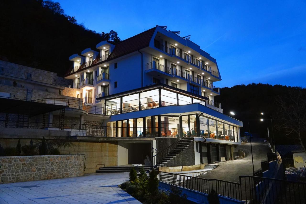 Dishli Hotel & Spa Struga Ngoại thất bức ảnh