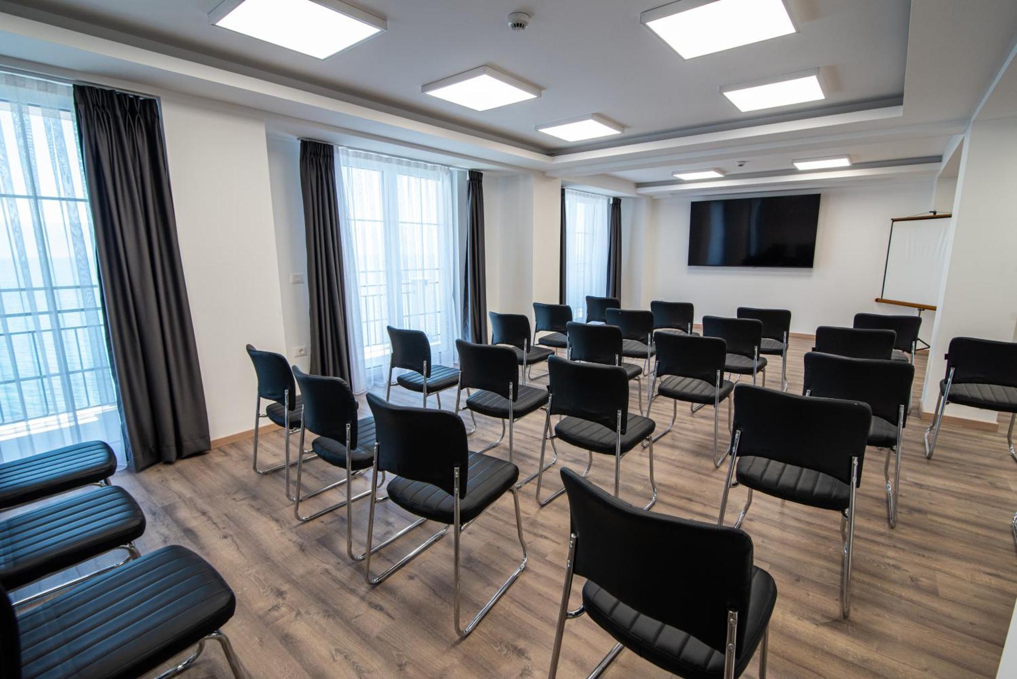 Dishli Hotel & Spa Struga Ngoại thất bức ảnh