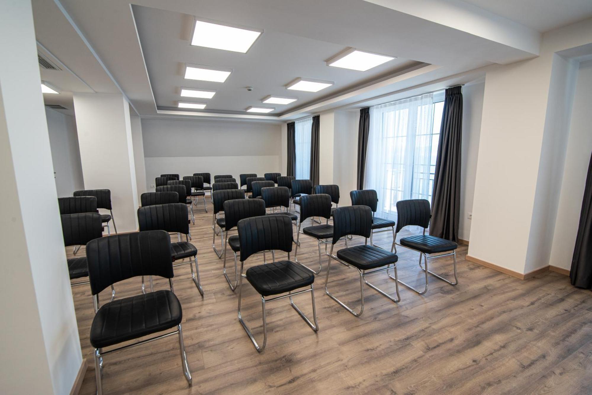 Dishli Hotel & Spa Struga Ngoại thất bức ảnh